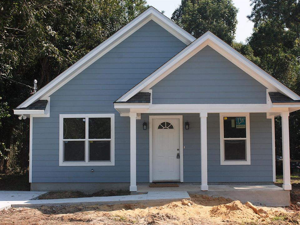 1st image of 2507 Saxon St