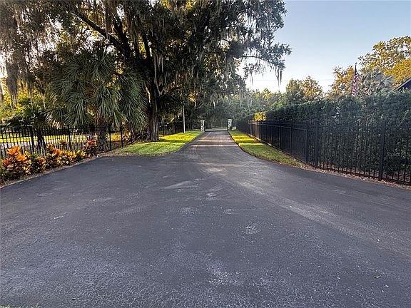 4th image of 20902 RAGAN LANE