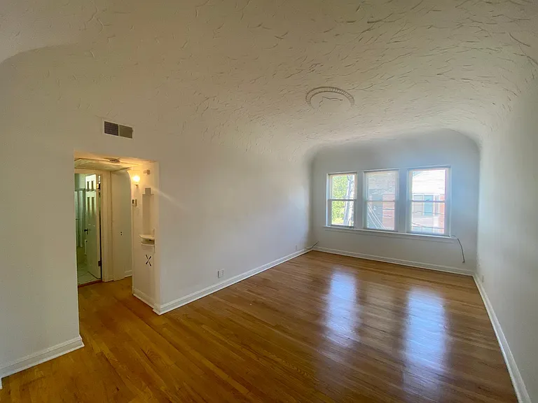 402 S Brentwood Blvd #33 — Photo 5