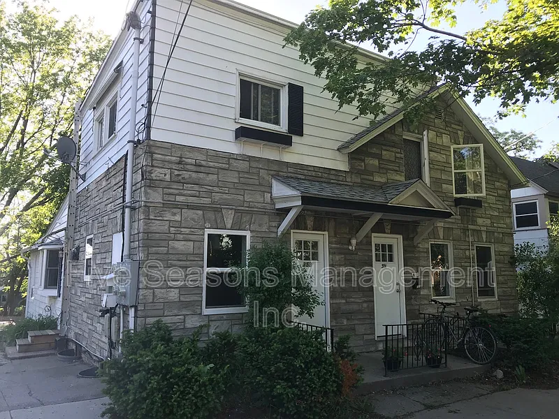 353 S Winooski Ave #2