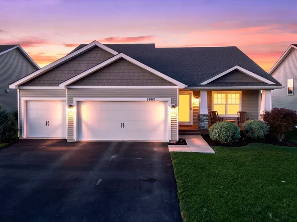 1907 Meridian Curv, Carver, MN 55315