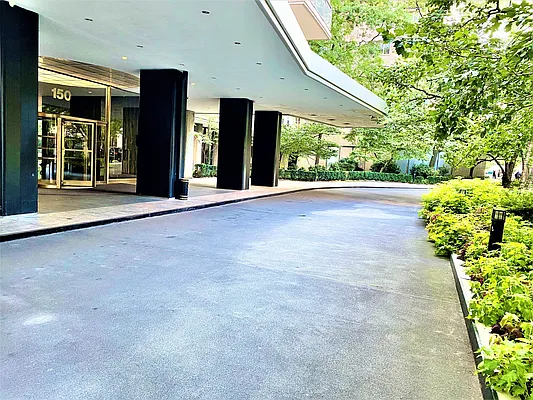 Sold by Vista Point Properties LLC | media 20