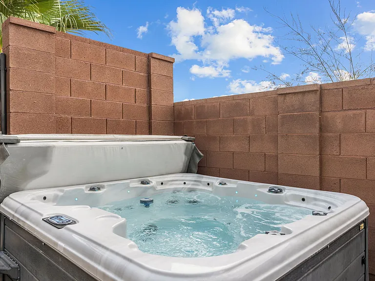 466 N Ventura Ln #47 — Photo 47