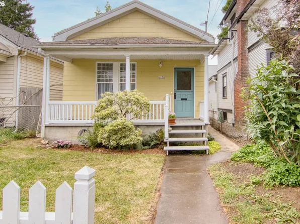 4030 SE Caruthers St, Portland, OR 97214
