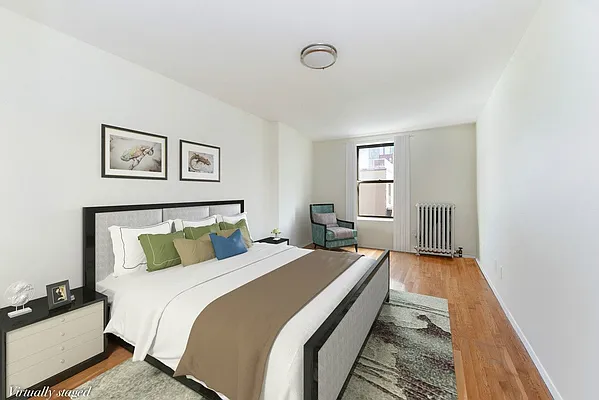 Rented by Keller Williams NYC | media 16
