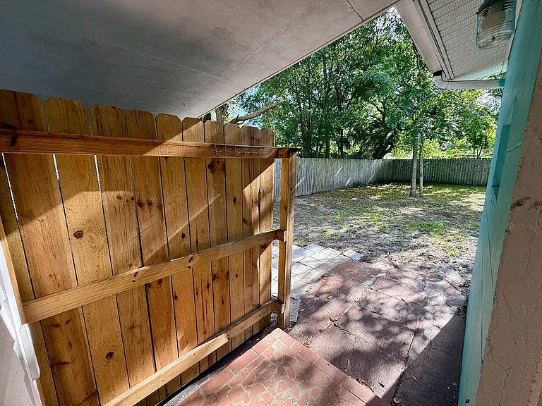 4721 E Castlewood Dr — Photo 15