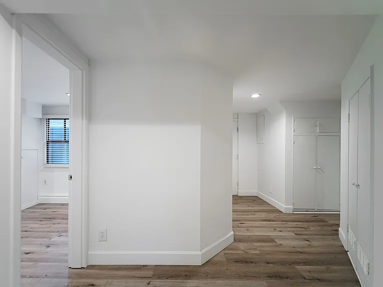 3801 SW Hamilton St — Photo 27