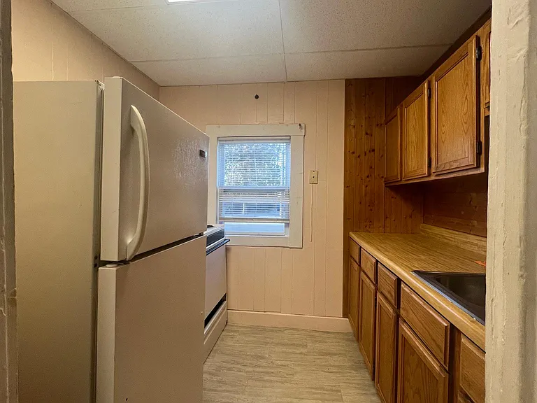721 N University Ave #2 — Photo 4