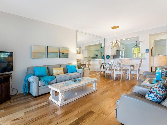 4th image of 7525 Stoneybrook Dr APT 915