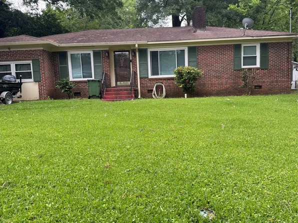 3560 N Georgetown Dr, Montgomery, AL 36109