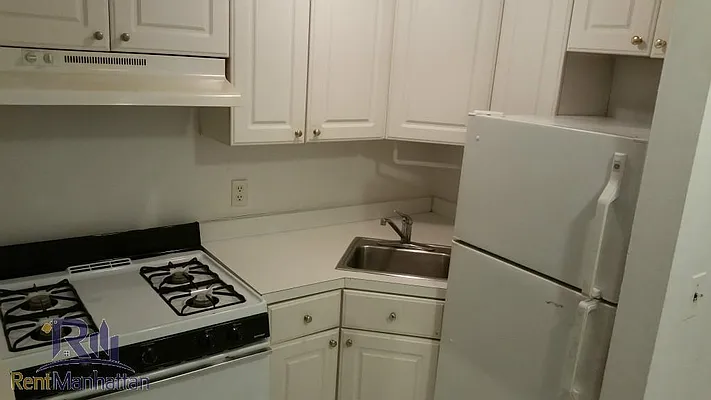 Rented by Rent Manhattan | media 4