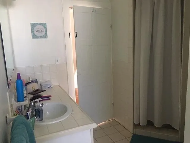 3rd floor bathroom