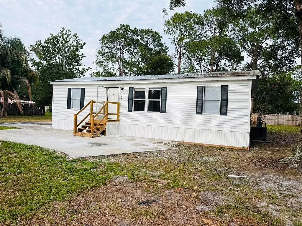 3 bed, 2.0 bath, 1000 sqft, $1,900 — Photo 3