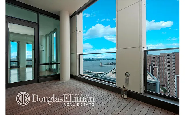 Rented by Douglas Elliman | media 20