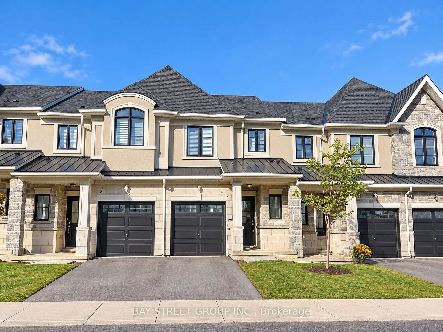 3 bed, $2,925 — Photo 1