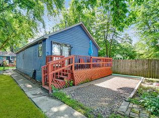 50 N Lake Ave, Fox Lake, IL 60020