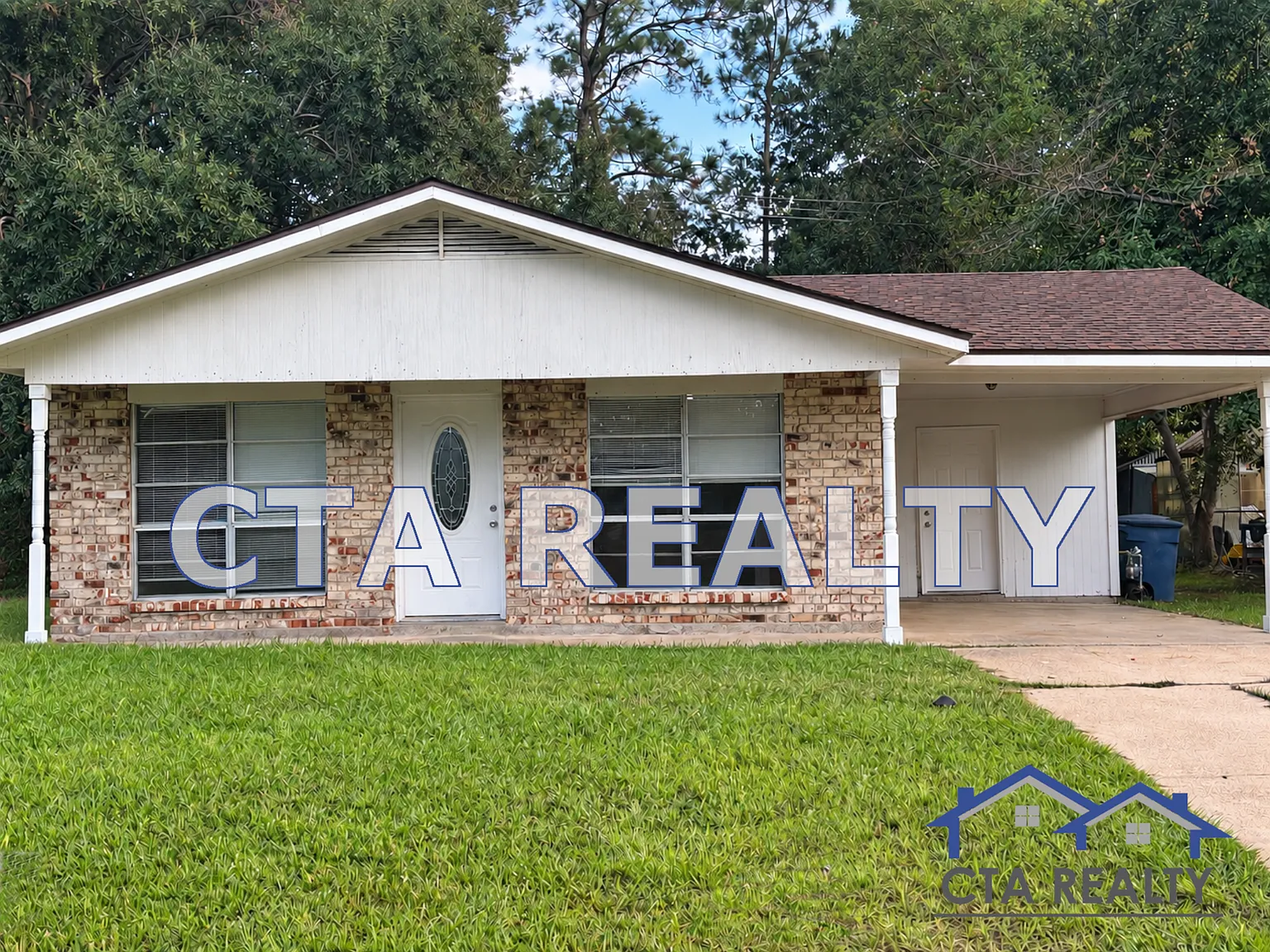 3 bed, 1050 sqft, $1,675 — Photo 1