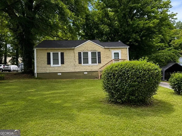 2173 Castlewood St, East Pt, GA 30344