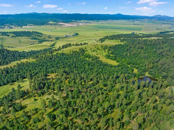 36 Three Peaks Pass, Whitewood, SD 57793
