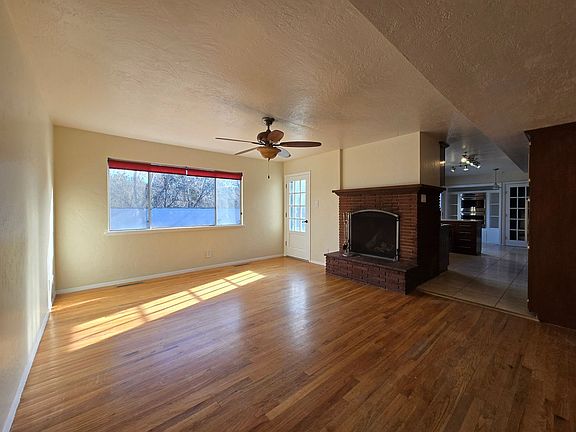 4th image of 102 La Placita Cir
