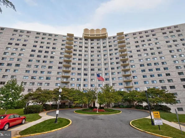 1111 University Blvd W APT 714, Silver Spring, MD 20902