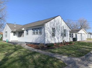 1508 W Main St, Council Grove, KS 66846