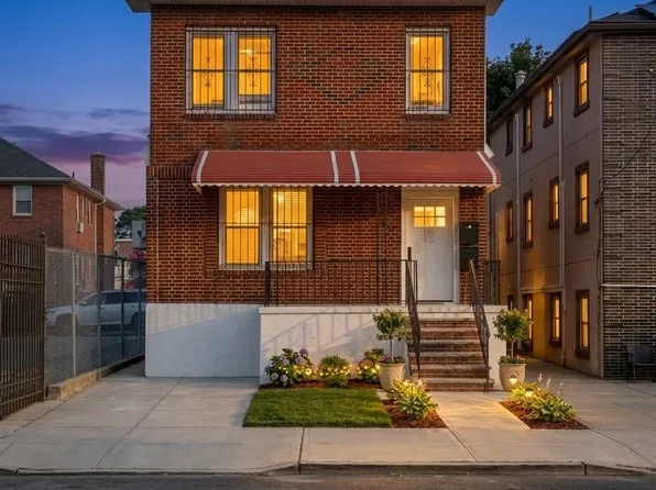 1227 E 222nd Street, Bronx, NY 10469