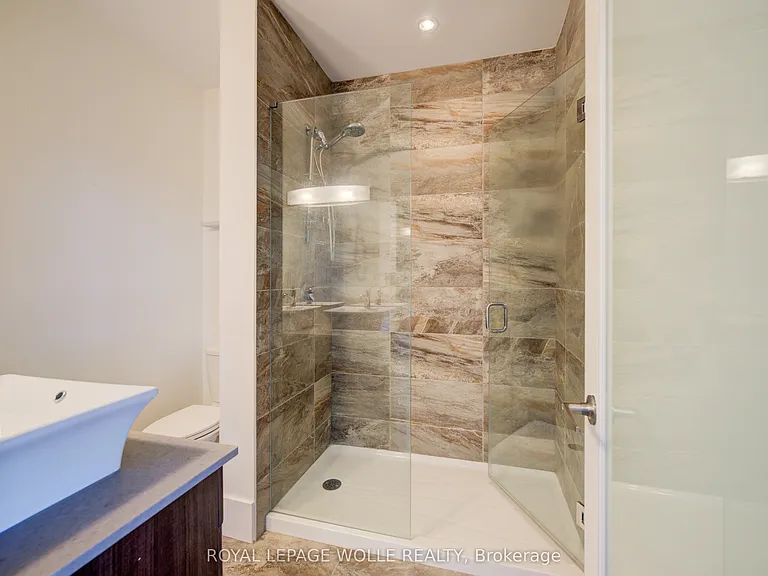 188 King St S #413 — Photo 31