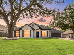 1922 Shield Dr, New Braunfels, TX 78130