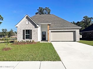 7 Diane Cv, Long Beach, MS 39560