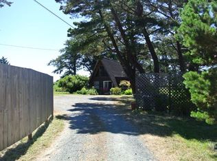 87152 Jupiter Ln, Bandon, OR 97411