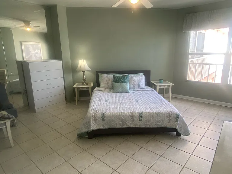 16400 Gulf Blvd #707 — Photo 8