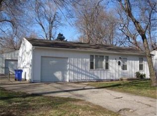 426 E Spruce St, Olathe, KS 66061