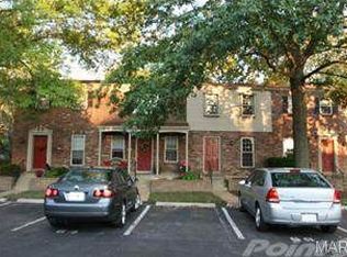 1266 Clarkson Ct #1266, Ballwin, MO 63011