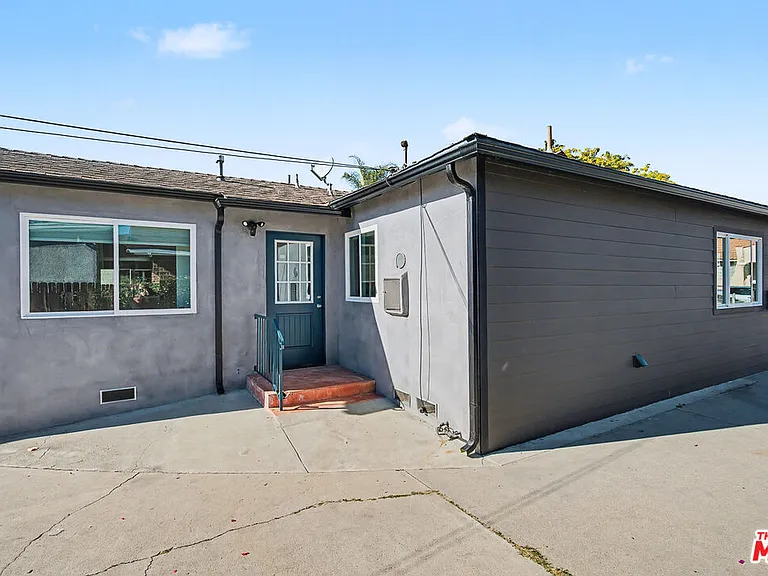 4026 Baywood St — Photo 16