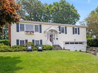 39 Gurley Rd, Stamford, CT 06902