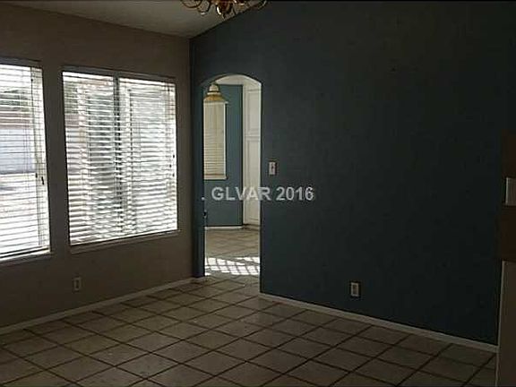 5th image of 4425 Crimson Leaf Dr