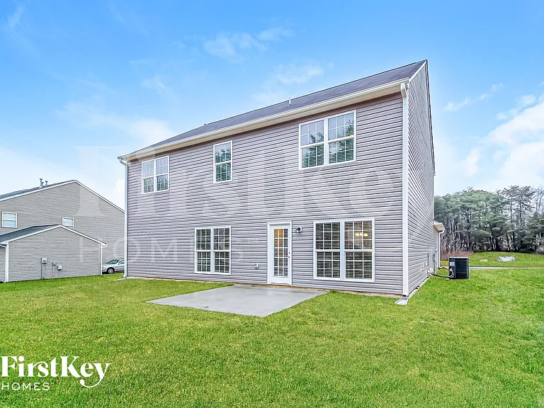 1136 Scarlett Dr — Photo 17