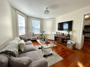 110 Thurston St #3F, Somerville, MA 02145