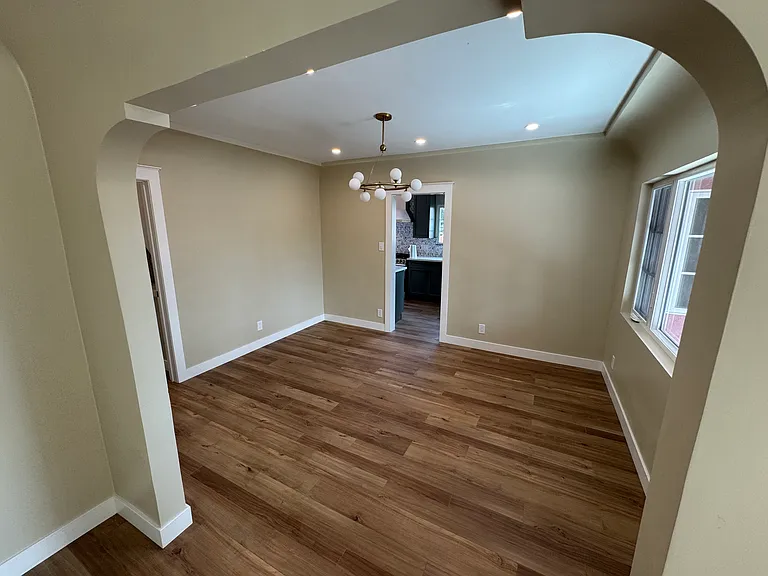 1612 N Avenue 46 — Photo 3