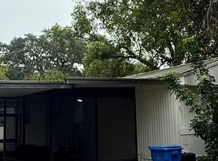 516 De Resine Carre St, Seffner, FL 33584