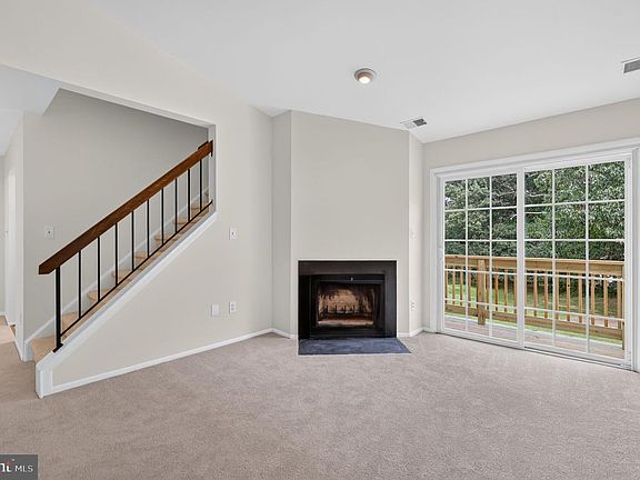4th image of 3146 Quartet Ln #253
