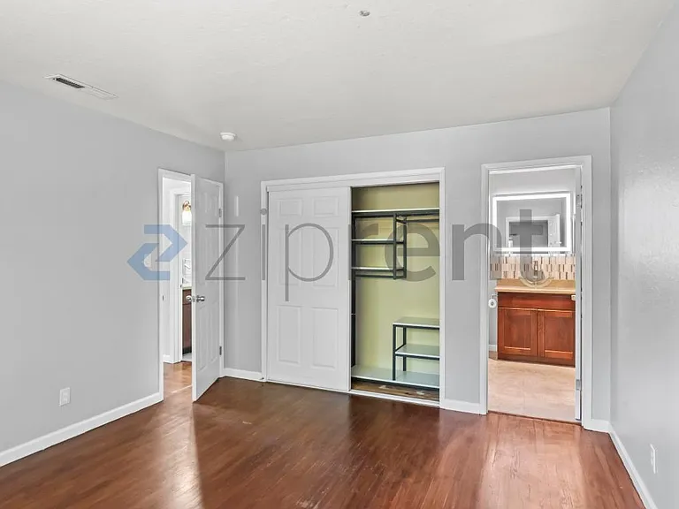 5319 Westbury Ct — Photo 22