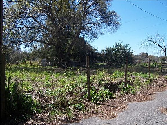 2nd image of 3203 39th St E