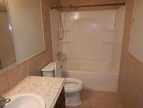 2114 Hollyhill Rd #1 — Photo 4