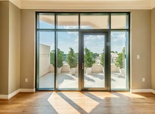 2828 Hood St APT 401, Dallas, TX 75219