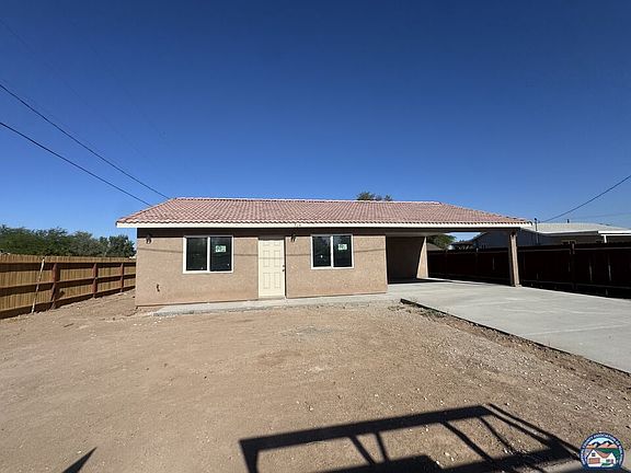 2nd image of 714 Colegrove Rd