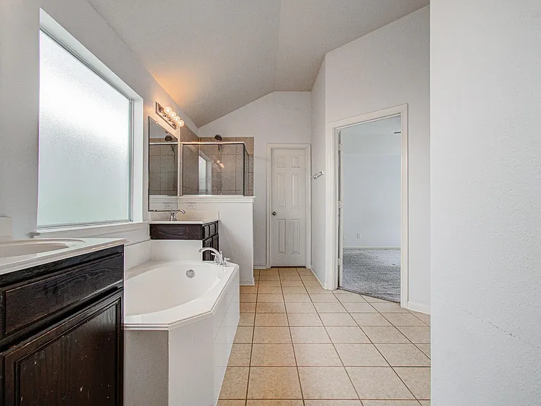 13335 Gardnerville St — Photo 26