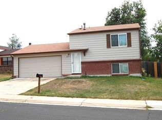 3919 S Truckee Ct, Aurora, CO 80013