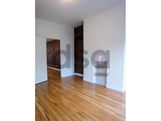 Rented by DSA Realty | media 9